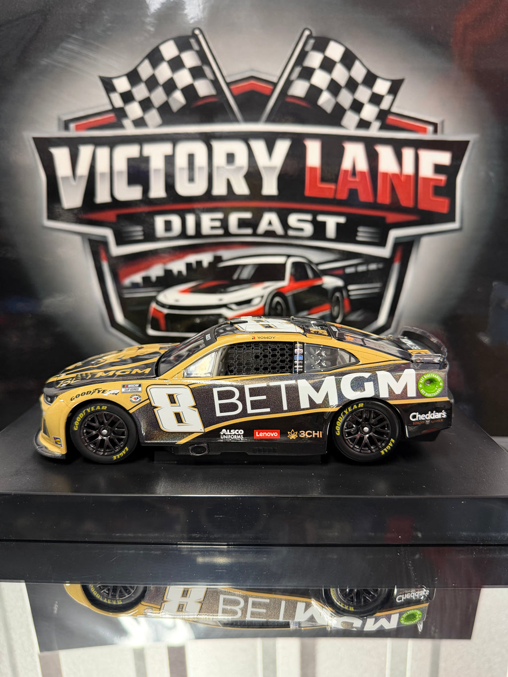 Kyle Busch 2023 BetMGM Chevrolet Camaro ZL1 Elite Flashcoat Color 1:24 Diecast