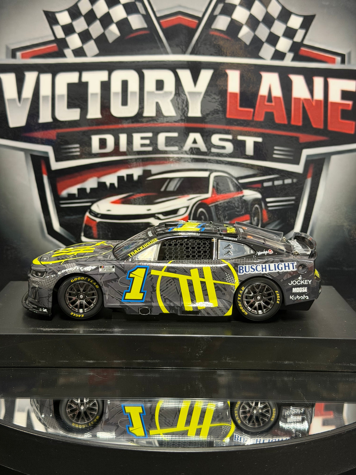 Ross Chastain 2025 Camaro ZL1 Trackhouse