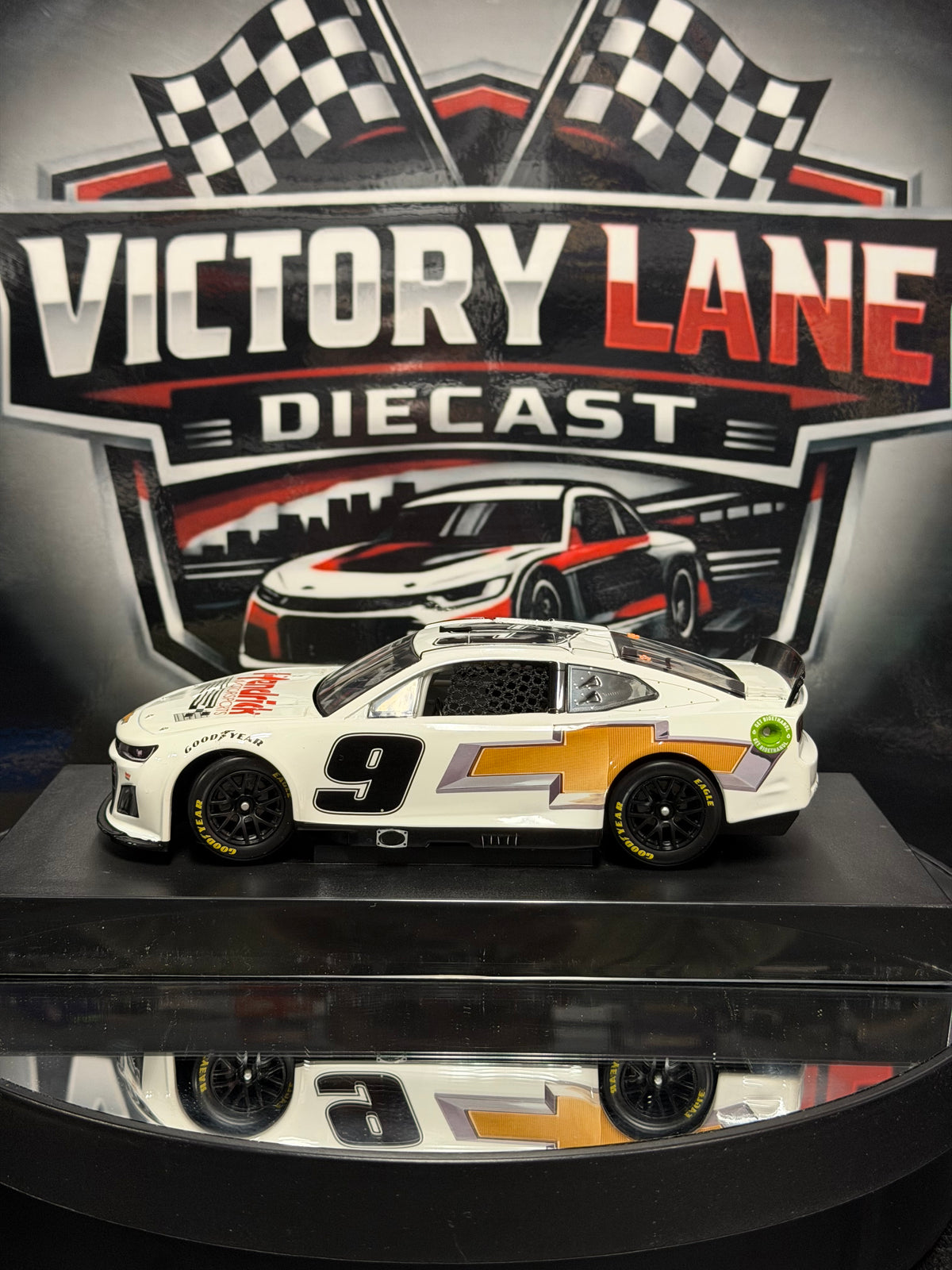 Chase Elliott 2022 Camaro ZL1 HMS Test Car