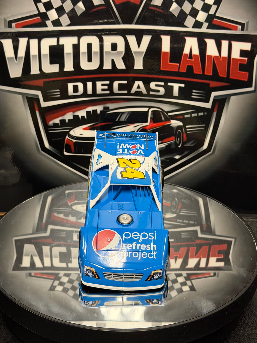 Jeff Gordon 2010 Pepsi Refresh Project Dirt Late Model. Prelude to the Dream