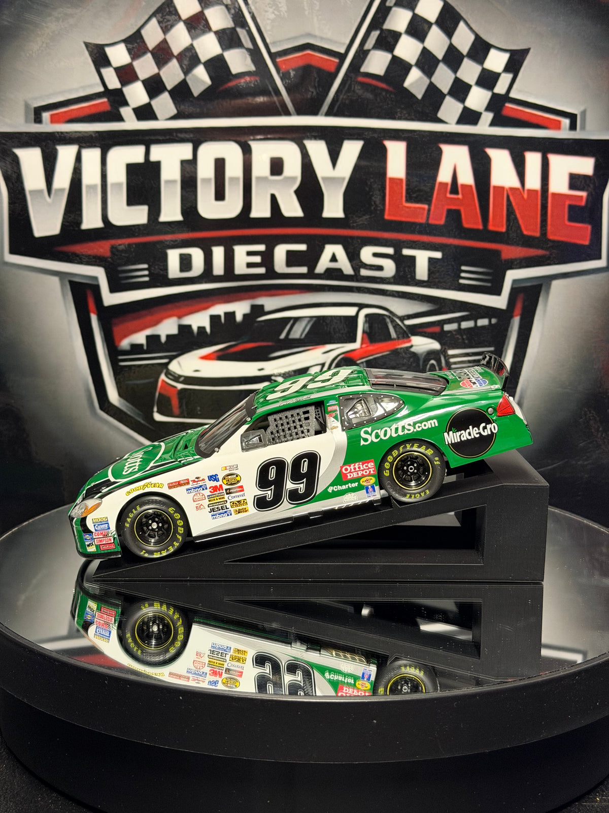 Carl Edwards 2005 Scotts Ford Taurus 1st Win Preferred Series