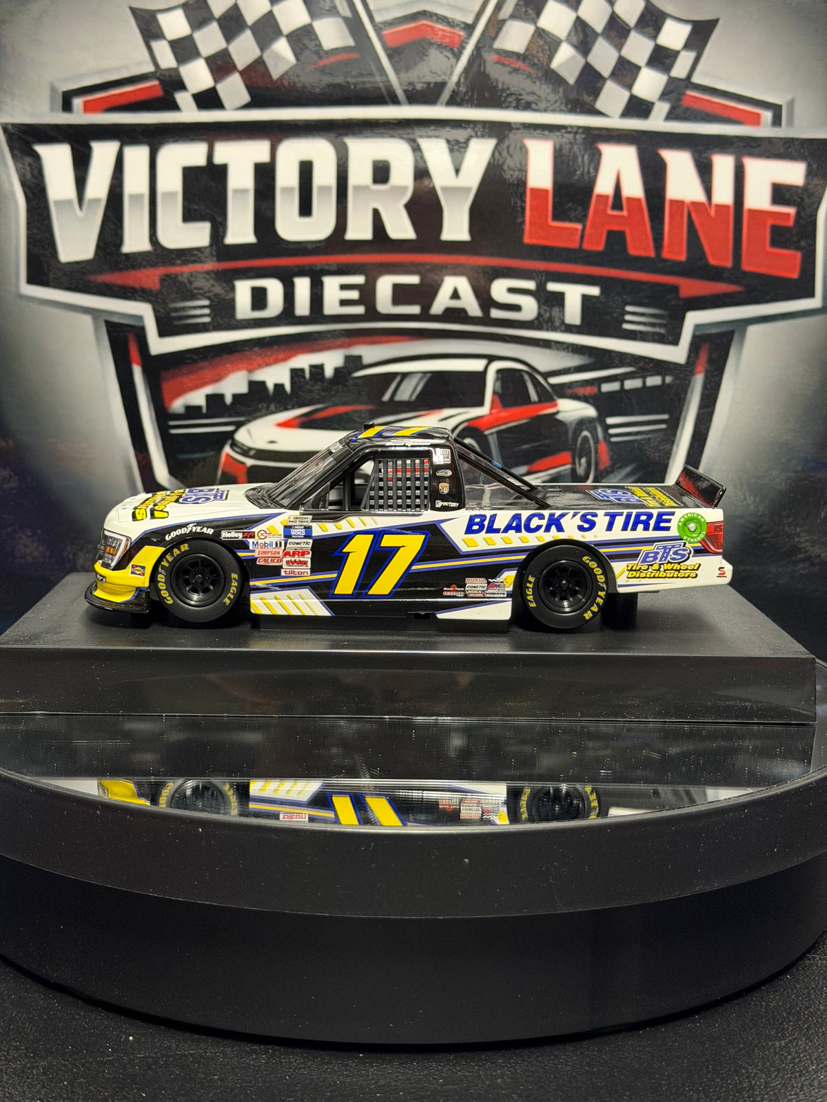 David Gilliland 2021 Black's Tire F150