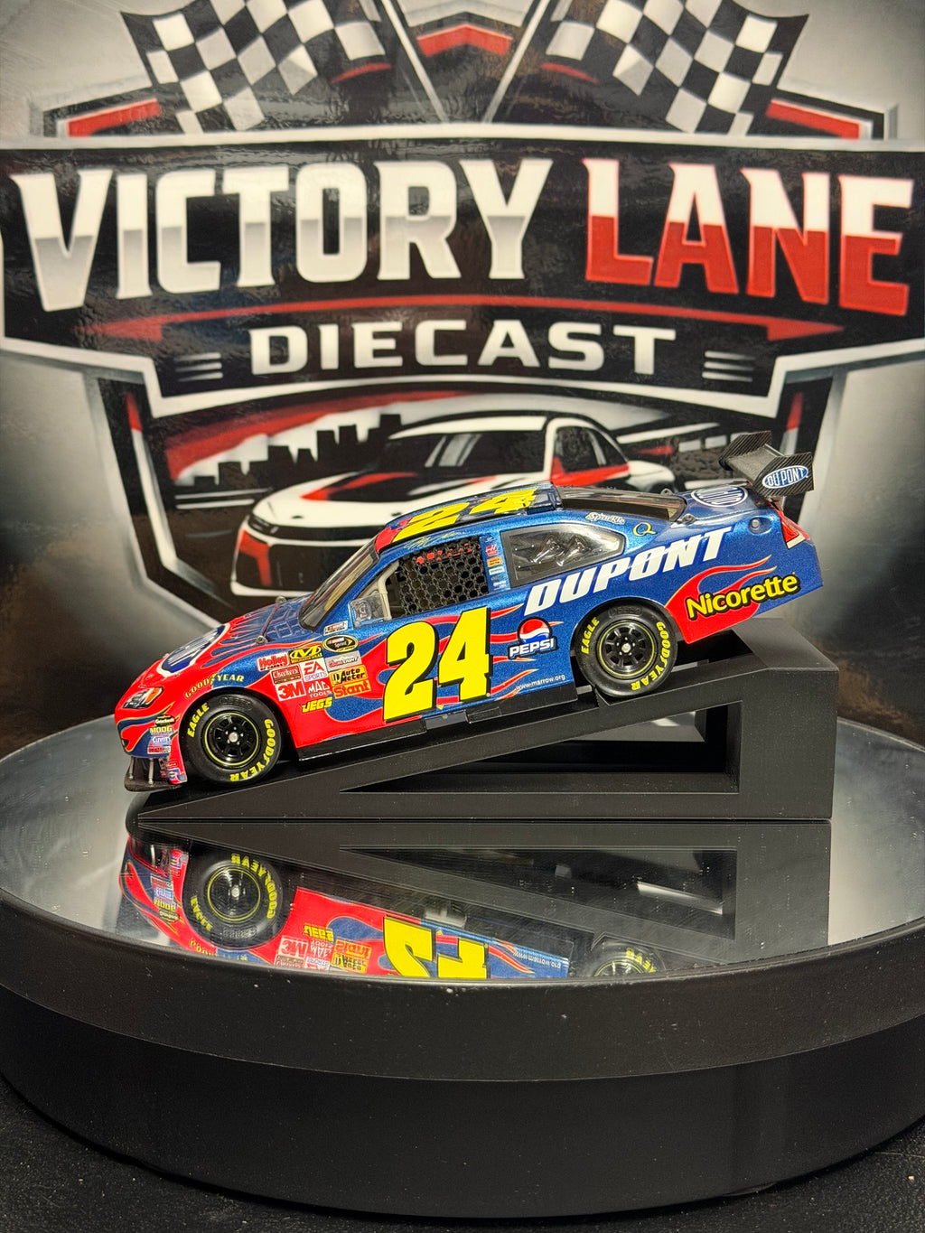 Jeff Gordon 2008 DuPont Impala SS COT