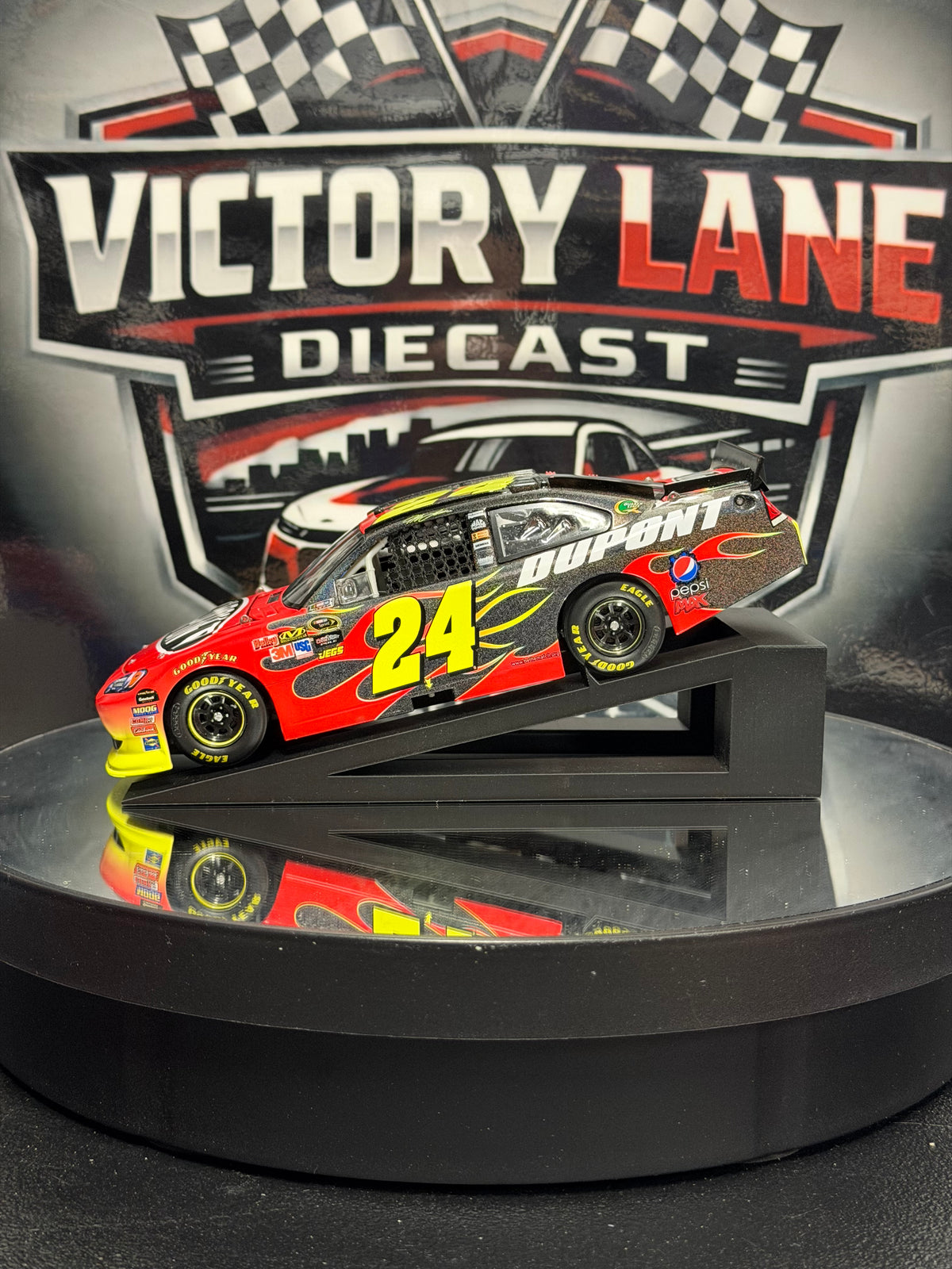 Jeff Gordon 2011 DuPont Impala Flashcoat Color