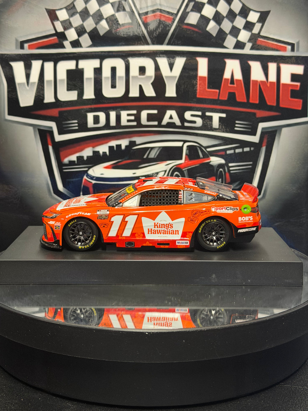 Denny Hamlin 2025 King's Hawaiian Camry