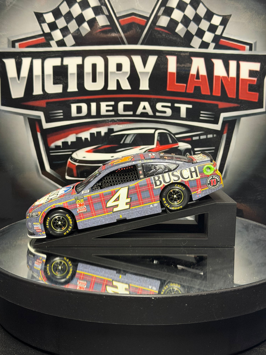 Kevin Harvick 2018 Busch Beer Flannel Fusion