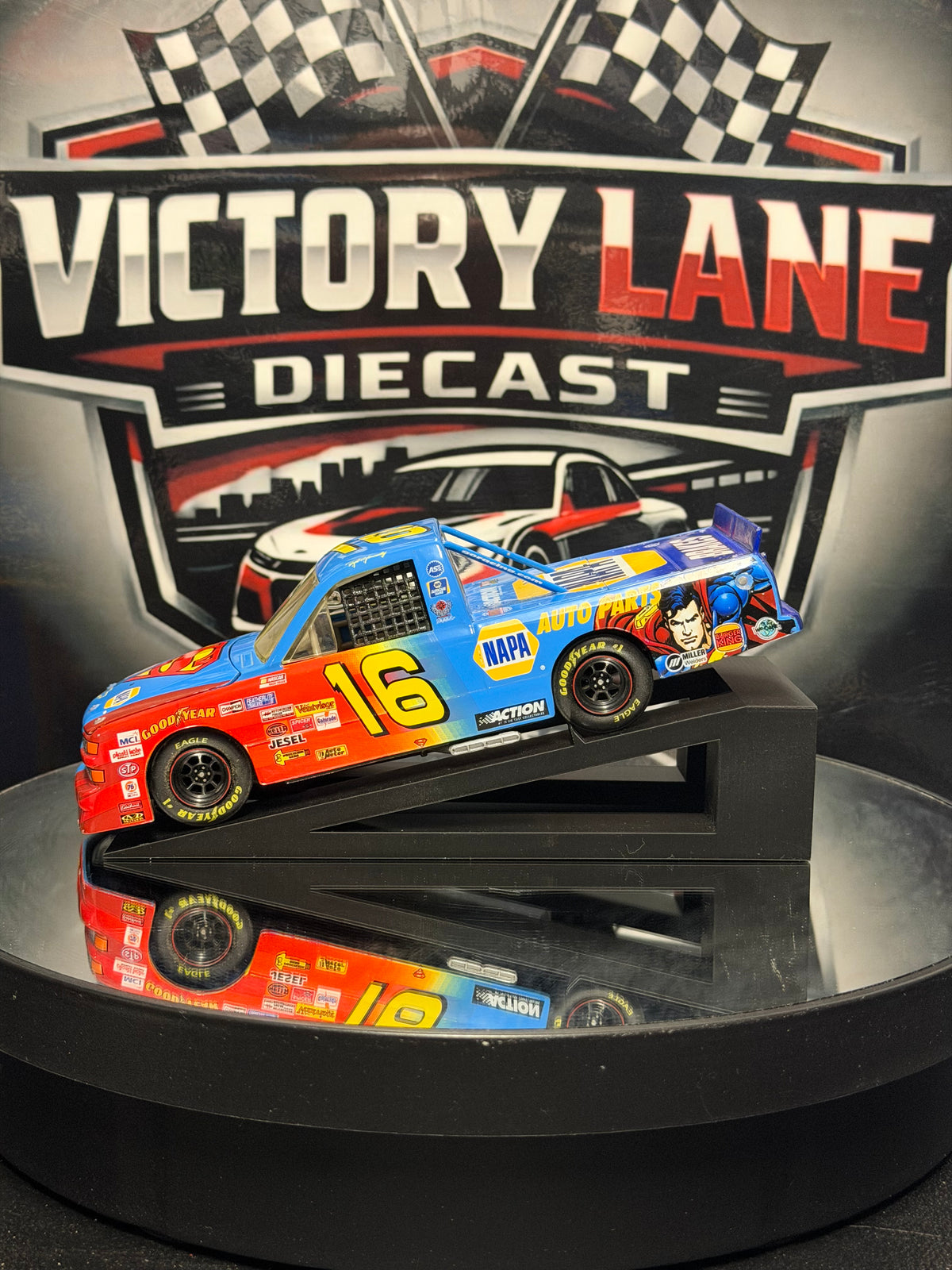 Ron Hornaday 1999 NAPA / Superman Chevy Race Truck